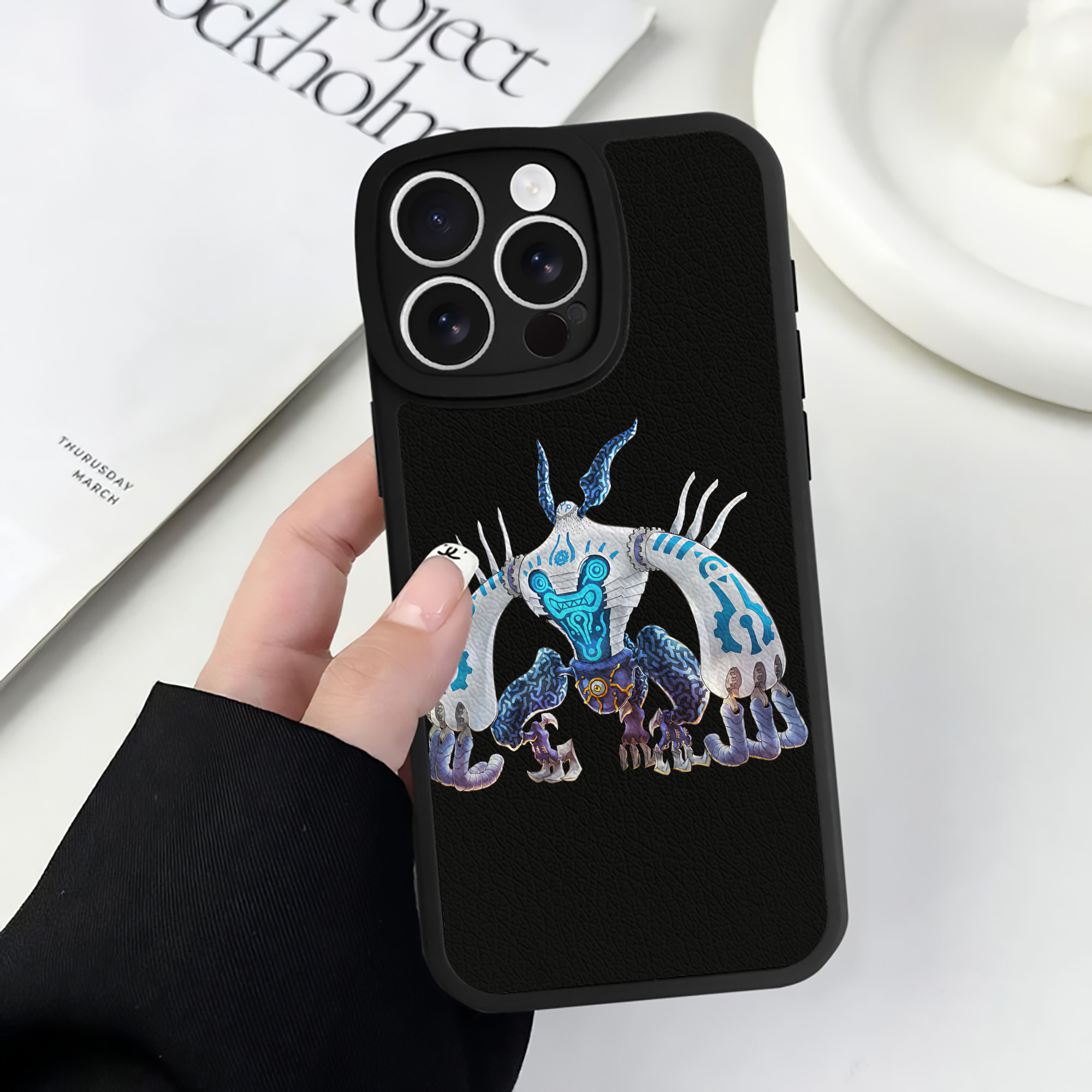 （画像用） 遊☆戯☆王 Yu-Gi-Oh! 【iPhone 16シリーズ対応】シリコンスマホケース（レザー調） 材質：シリコン